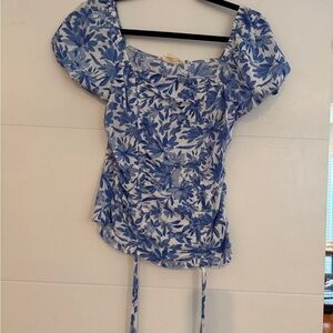 Elegant Blue Floral Blouse